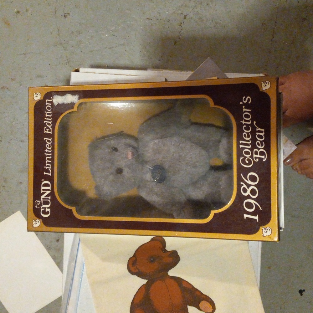 Gund bear - Picture 3 of 3